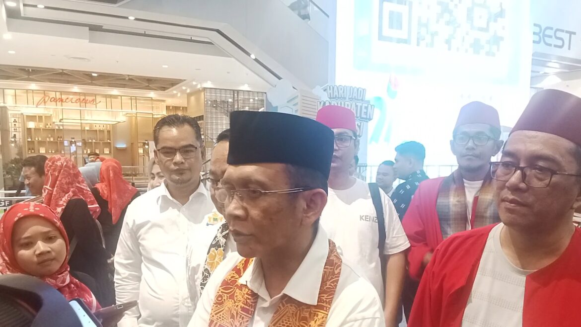 PJ Bupati Dani Ramdan, Resmikan Peluncuran Logo Hari Jadi Kabupaten Bekasi Ke-74