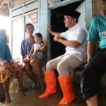 Bupati Bekasi Ade Kuswara Tinjau Lokasi Banjir di Sukatani, Minta BBWS Segera Bertindak