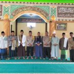 Kapolsek Kedungwaringin Sampaikan Pesan Kamtibmas dalam Safari Jumat di Masjid Nurul Yaqin