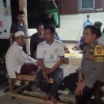 Bhabinkamtibmas Polsek Cikarang Timur Intensifkan Sambang Siskamling, Antisipasi Tawuran dan Perang Sarung Selama Ramadhan‎