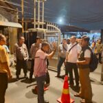 Respons Cepat Laporan 110, Polsek Cikarang Timur Mediasi Penutupan Akses Jalan di Perumahan Rusa