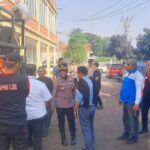 Kapolsek Tambun Selatan Pimpin Pengamanan Aksi Buruh Menuju DPRD Kabupaten Bekasi