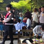 Tingkatkan Keamanan, Polsek Cikarang Timur dan Satpol PP Gelar Patroli Biru KRYD