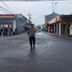 Polsek Cikarang Timur Intensifkan Gatur Lalin Pagi, Pastikan Arus Kendaraan Tetap Lancar‎