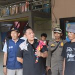 Sidak Lokasi Kekeringan, PLT Bupati Bekasi Pastikan Ratusan Bangunan Liar di Bantaran Saluran Sekunder Akan Dibongkar