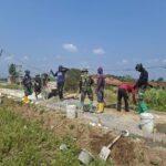 Satgas TMMD dan Warga Mulai Cor Jalan Lingkungan di Sasaran 3, Semangat Gotong Royong Warnai Pembangunan