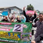 Pawai Cakades Harjamekar Nomor Urut 2 Kurdi S.H. Meriah, Ribuan Warga Tumpah Ruah